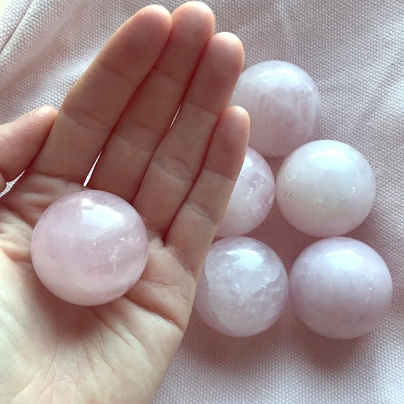 GYPSYSKIN Other - Rose Quartz Sphere ❤️ For Manifesting Gypsy Love GYPSYSKIN Other - Rose Quartz Sphere ❤️ For Manifesting Gypsy Love